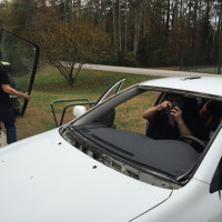 removing-old-cracked-windshield